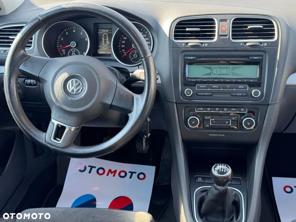 Volkswagen Golf - 15