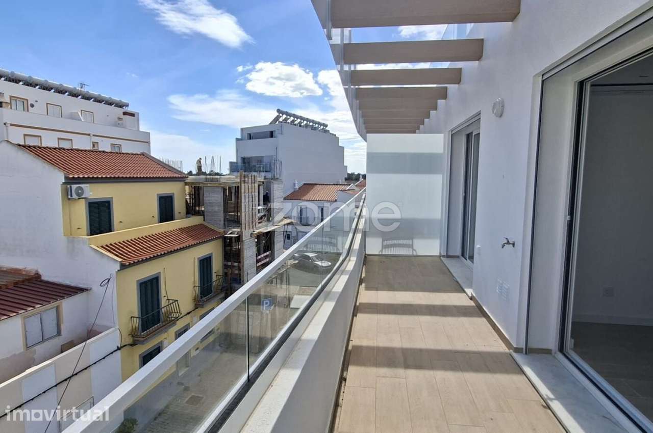 Apartamento T1+2 vista mar - Grande imagem: 4/18