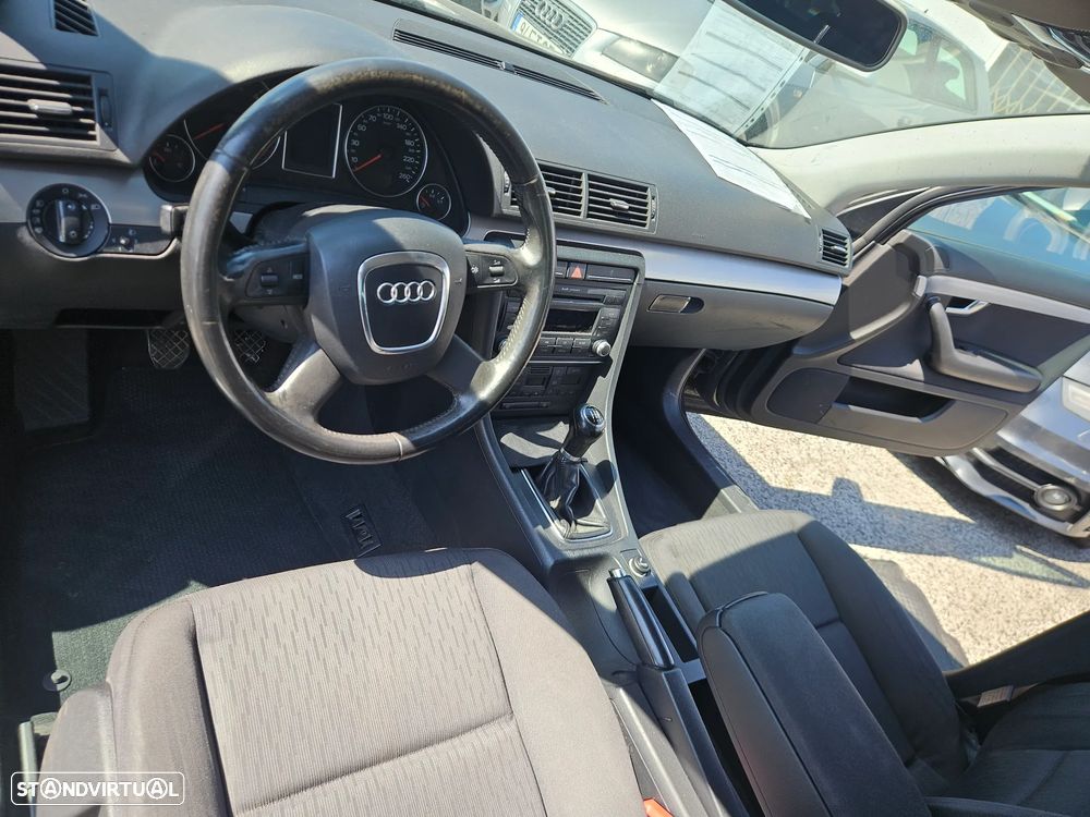 Audi A4 1.9 TDI Sport - 8