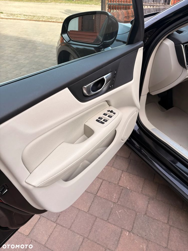 Volvo S60 T4 Inscription - 35