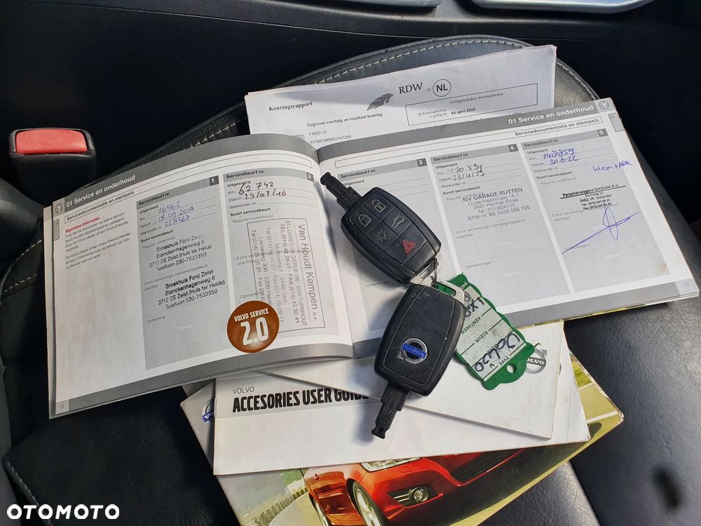 Volvo C70 D3 Momentum - 26