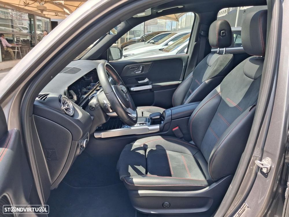 Mercedes-Benz GLB 200 d AMG Line - 11