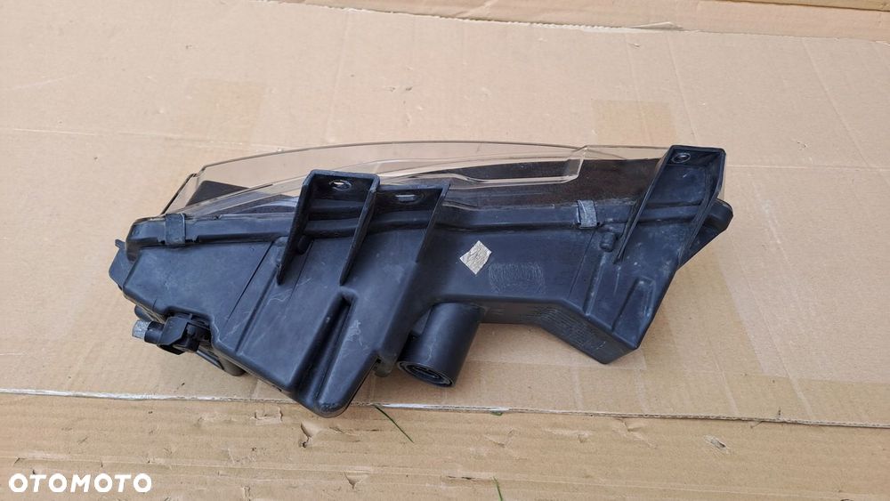 TESLA III 3 PRAWA LAMPA HALOGEN 1077396-00-C ORYGINAŁ UZYWANY - 4