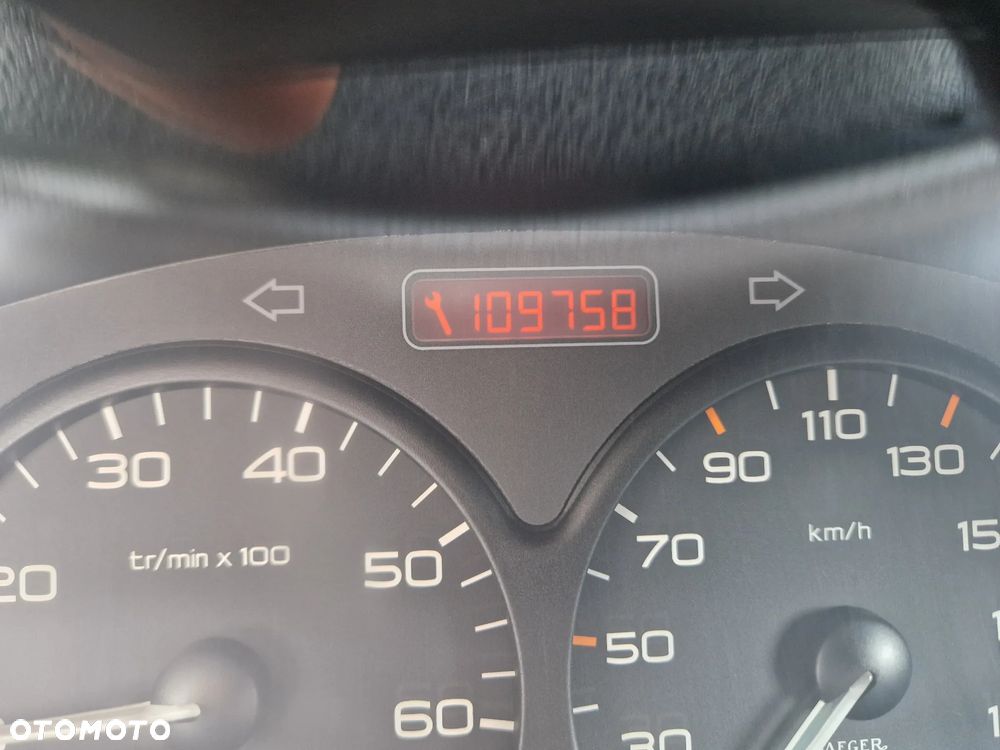 Peugeot 206 - 8