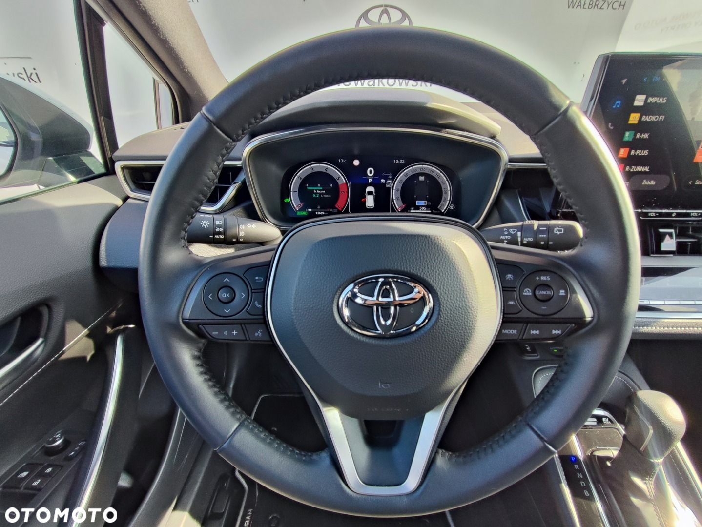 Toyota Corolla - 12