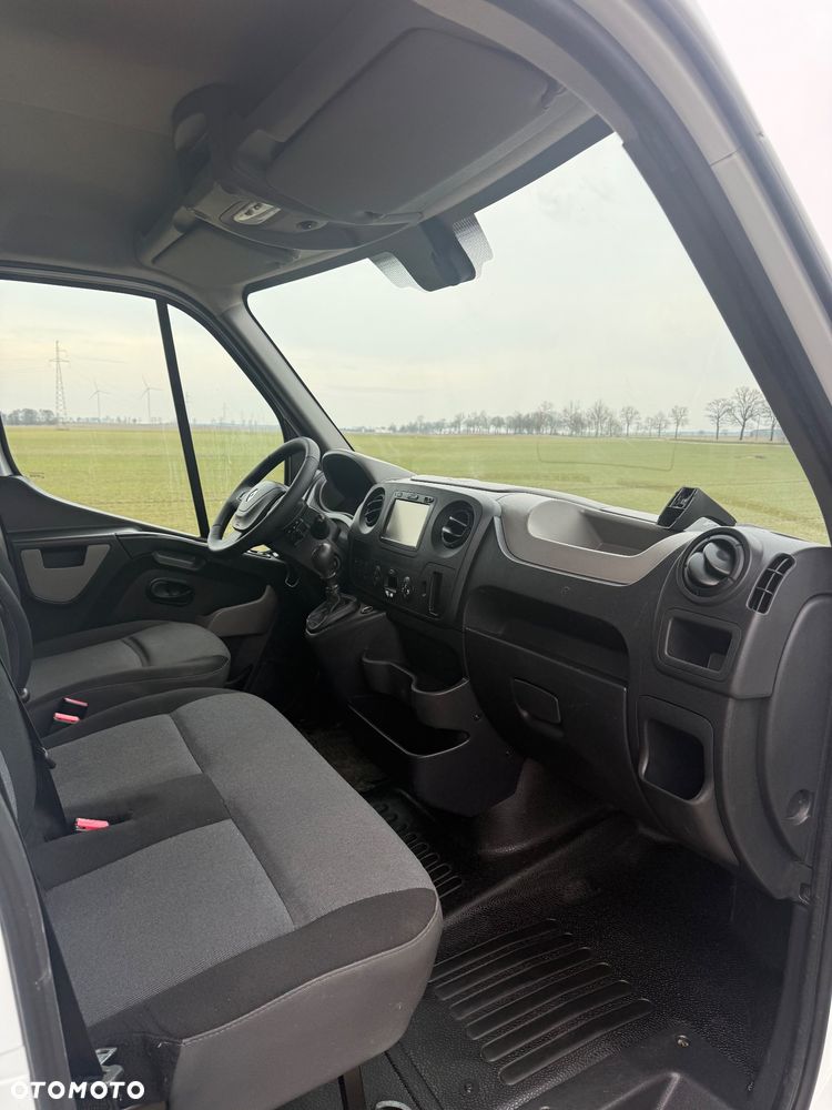 Renault Master - 11