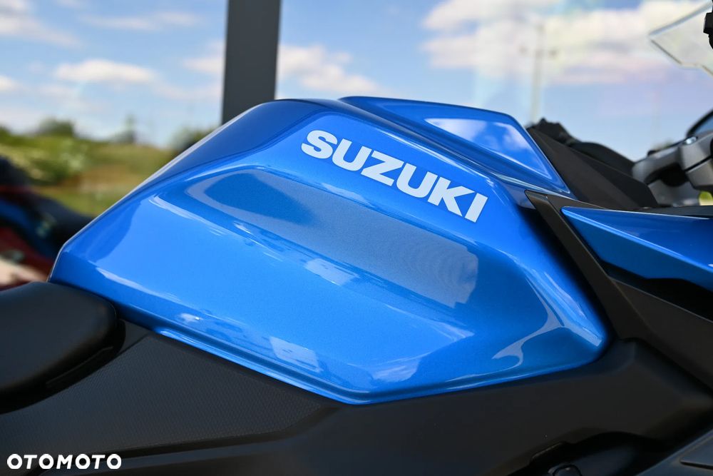 Suzuki GSX 1000 - 32