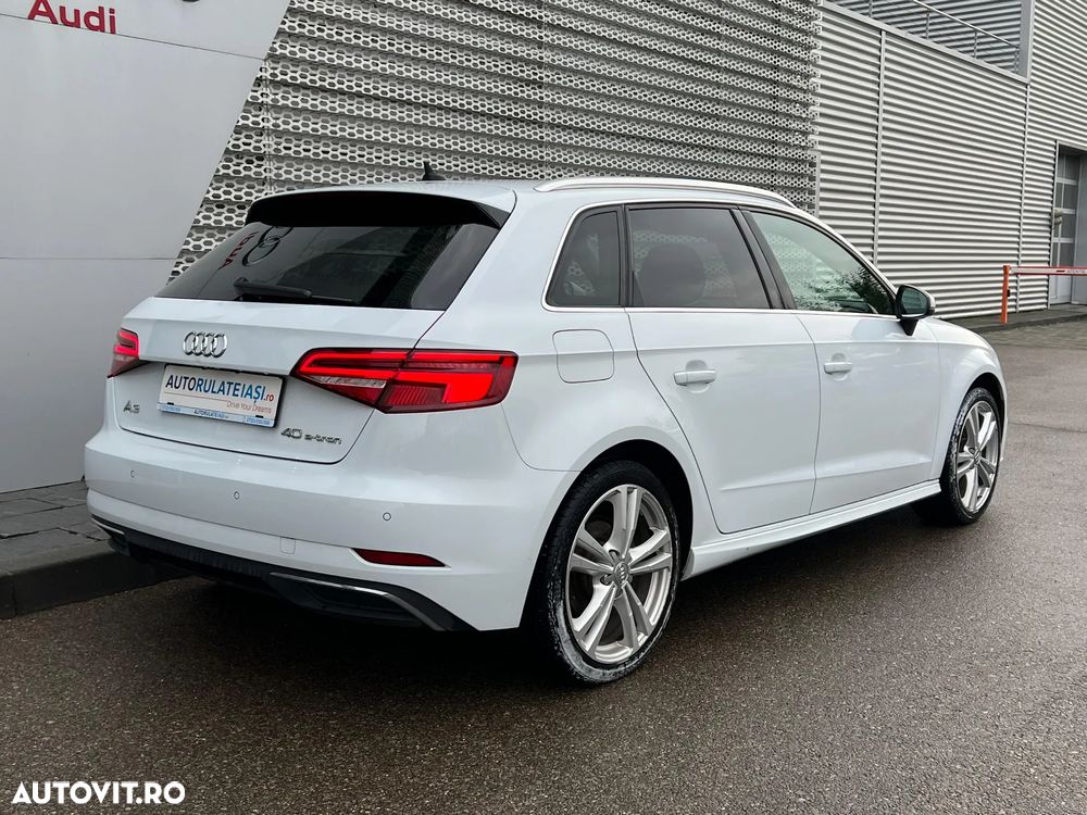Audi A3 40 e-tron Sportback S tronic sport - 4