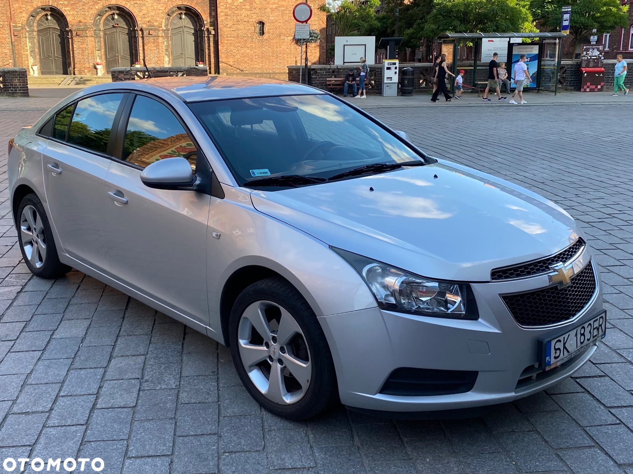 Chevrolet Cruze 1.6 LS - 6