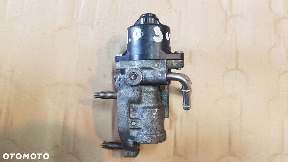 toyota yaris iii lift aygo ii 1.0 egr - 2