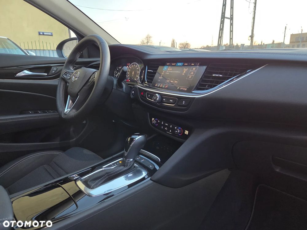 Opel Insignia 2.0 CDTI Elegance S&S - 17