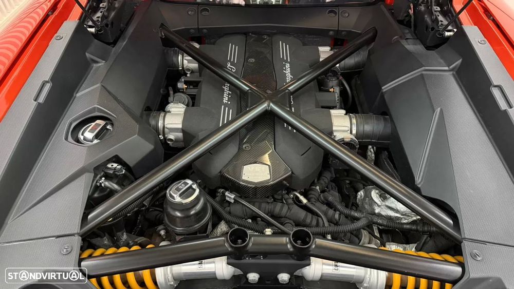 Lamborghini Aventador 6.5 V12 LP700-4 - 35