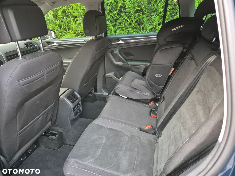 Volkswagen Tiguan 1.5 TSI EVO Elegance DSG - 17