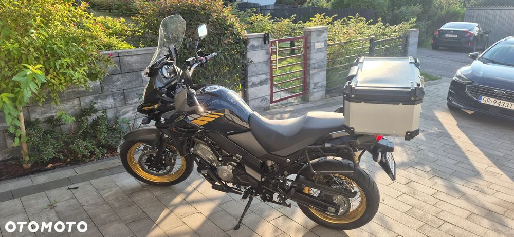 Suzuki V-STROM - 5