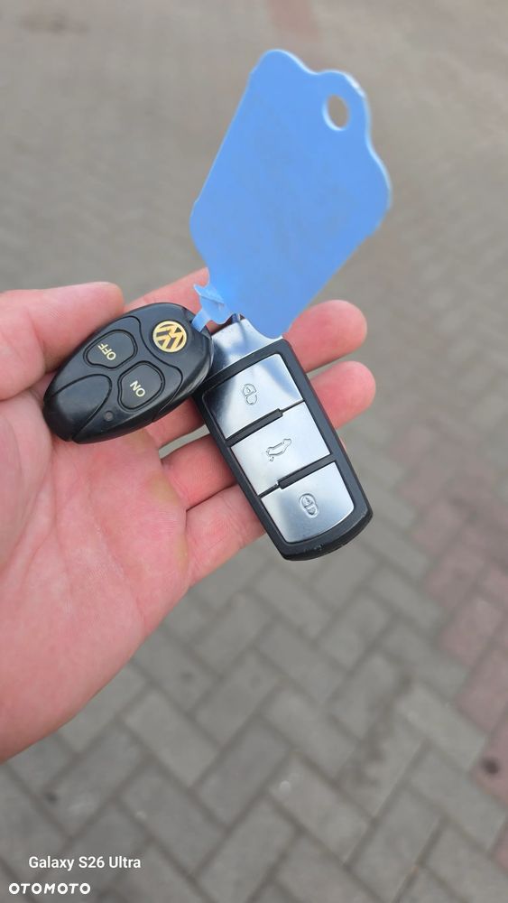 Volkswagen Passat 2.0 TDI 4Mot Highline DSG - 13