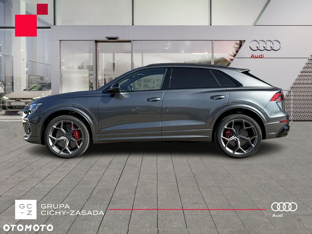 Audi RS Q8 - 2