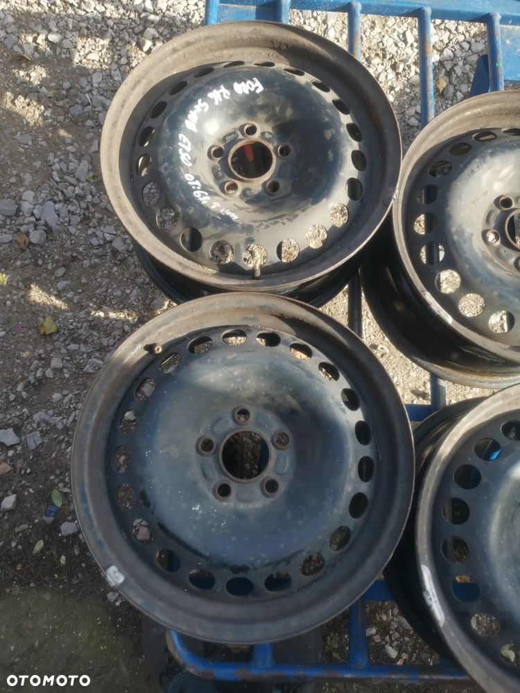 Felgi Stalowe 5X108 R16 FORD Otwór Centrujący 63,3 mm - 3
