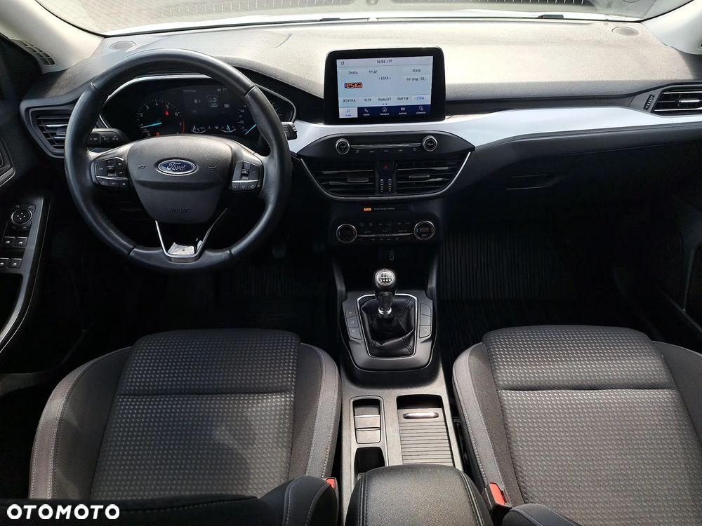 Ford Focus 1.0 EcoBoost Titanium Business - 16