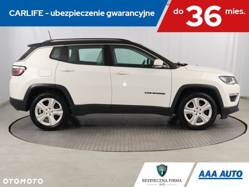 Jeep Compass - 8