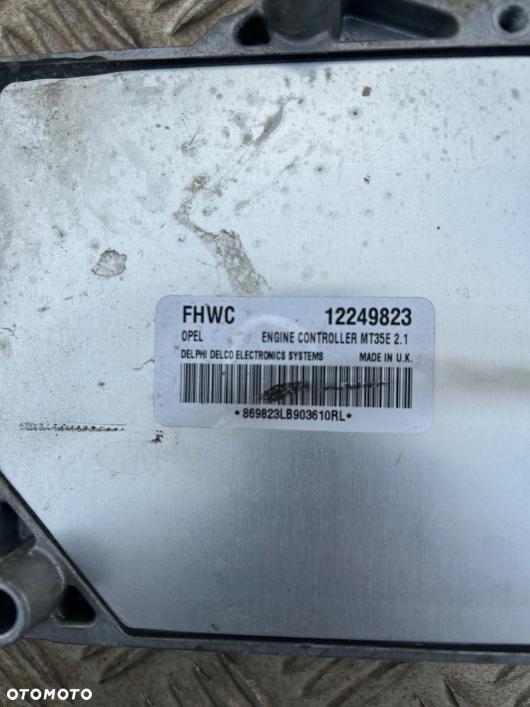 Sterownik silnika Opel 12249823 FHWC - 2