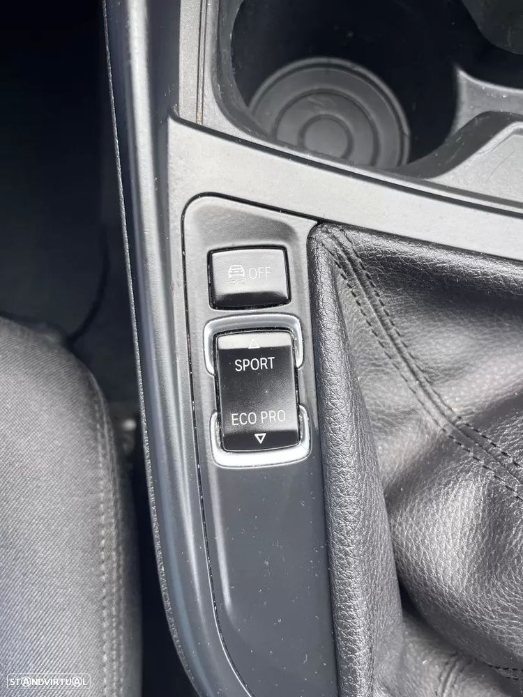 BMW 116 d Sport Line - 36