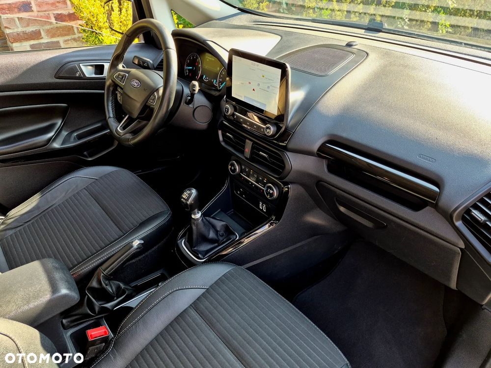 Ford EcoSport - 22