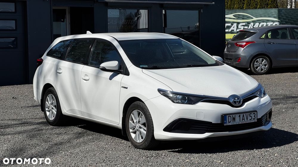 Toyota Auris - 3