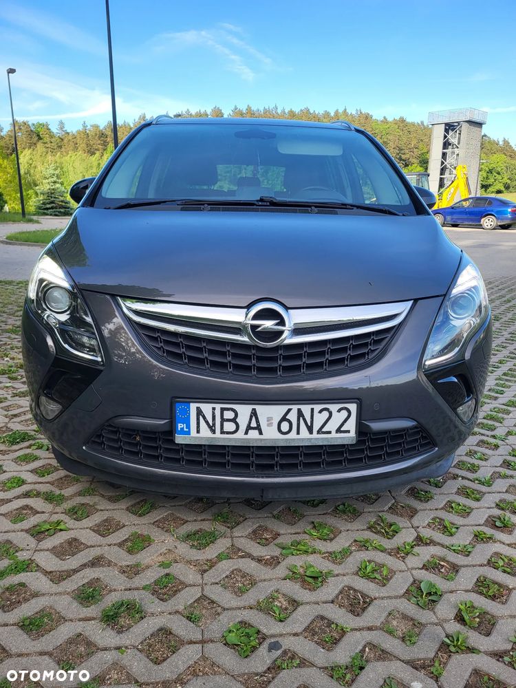 Opel Zafira Tourer 2.0 CDTI ecoFLEX Start/Stop Edition - 2