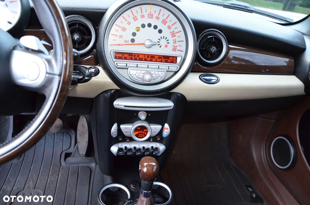 MINI Clubman - 11