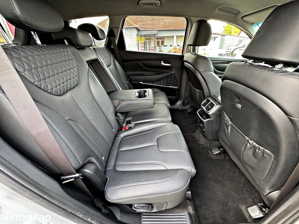 Hyundai Santa Fe 2.2 CRDi 4WD Automatik Premium - 7
