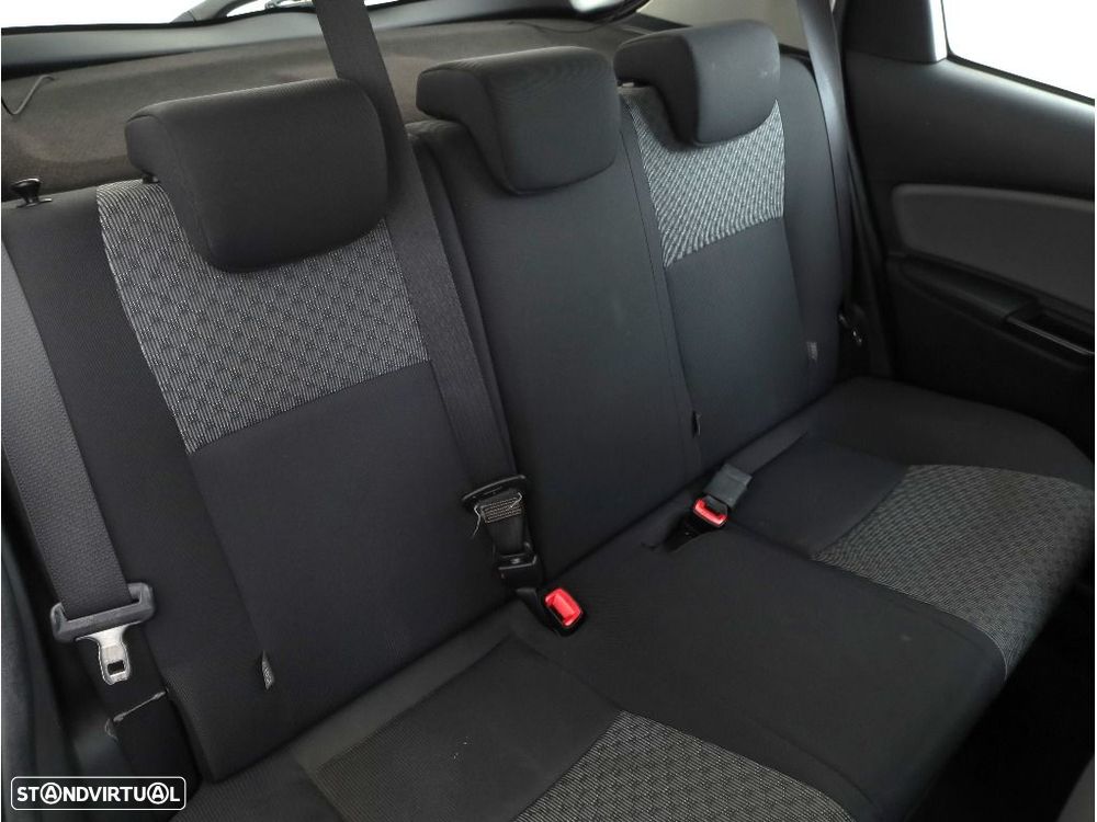 Toyota Yaris 1.0 VVT-i ACtive - 16