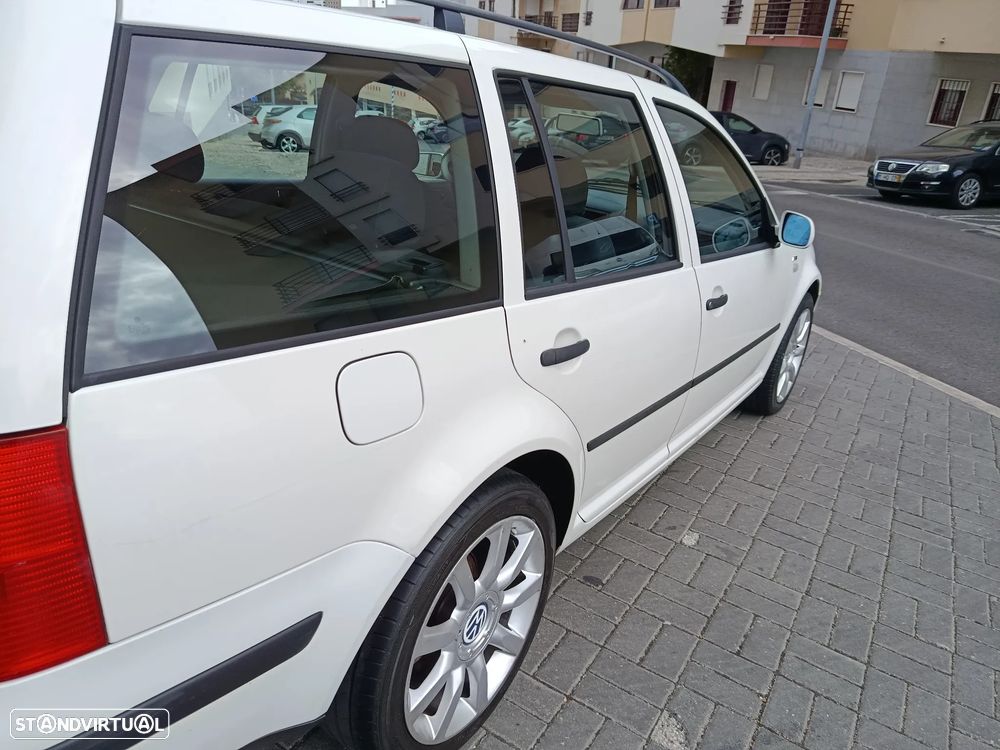 VW Golf Variant - 4