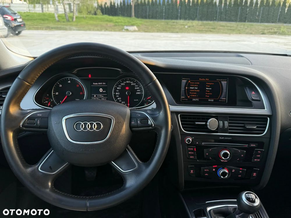 Audi A4 Avant 2.0 TDI - 16