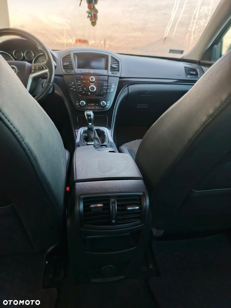 Opel Insignia 1.6 T Cosmo - 9