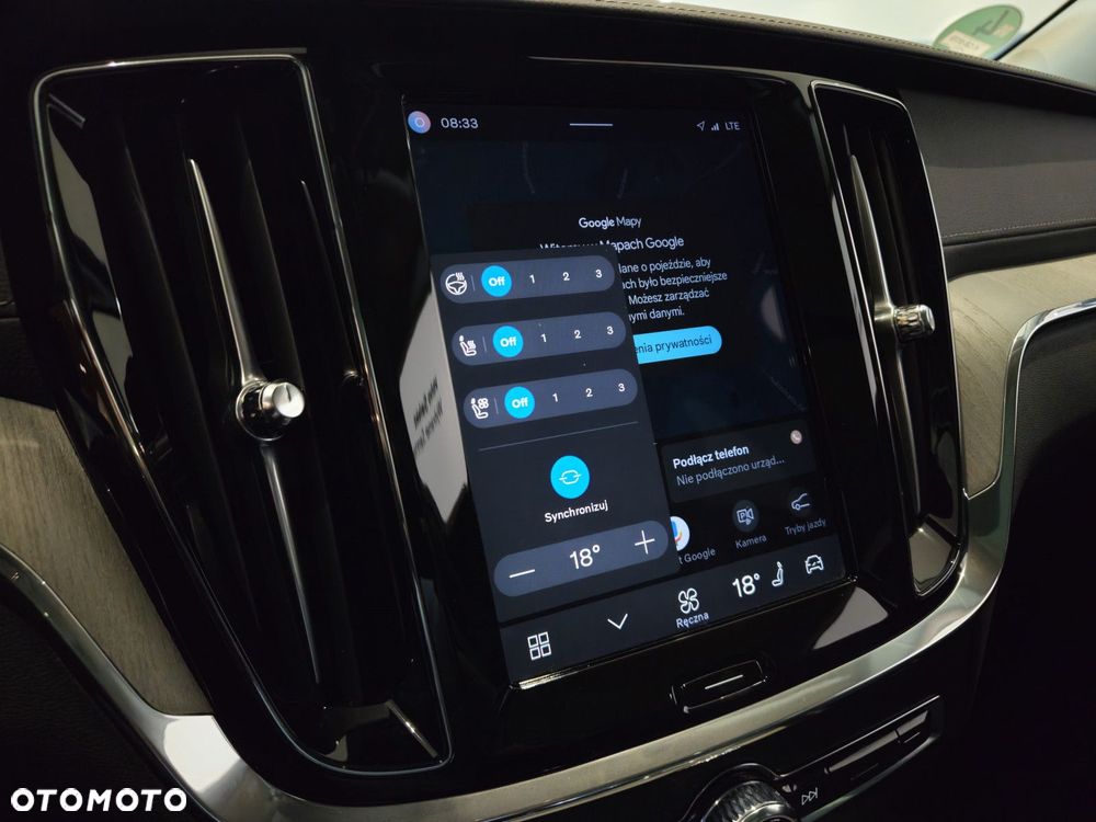 Volvo V60 Cross Country - 25