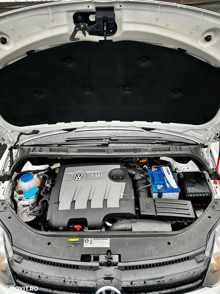 Volkswagen Golf Plus 1.6 TDI DPF DSG Comfortline - 10