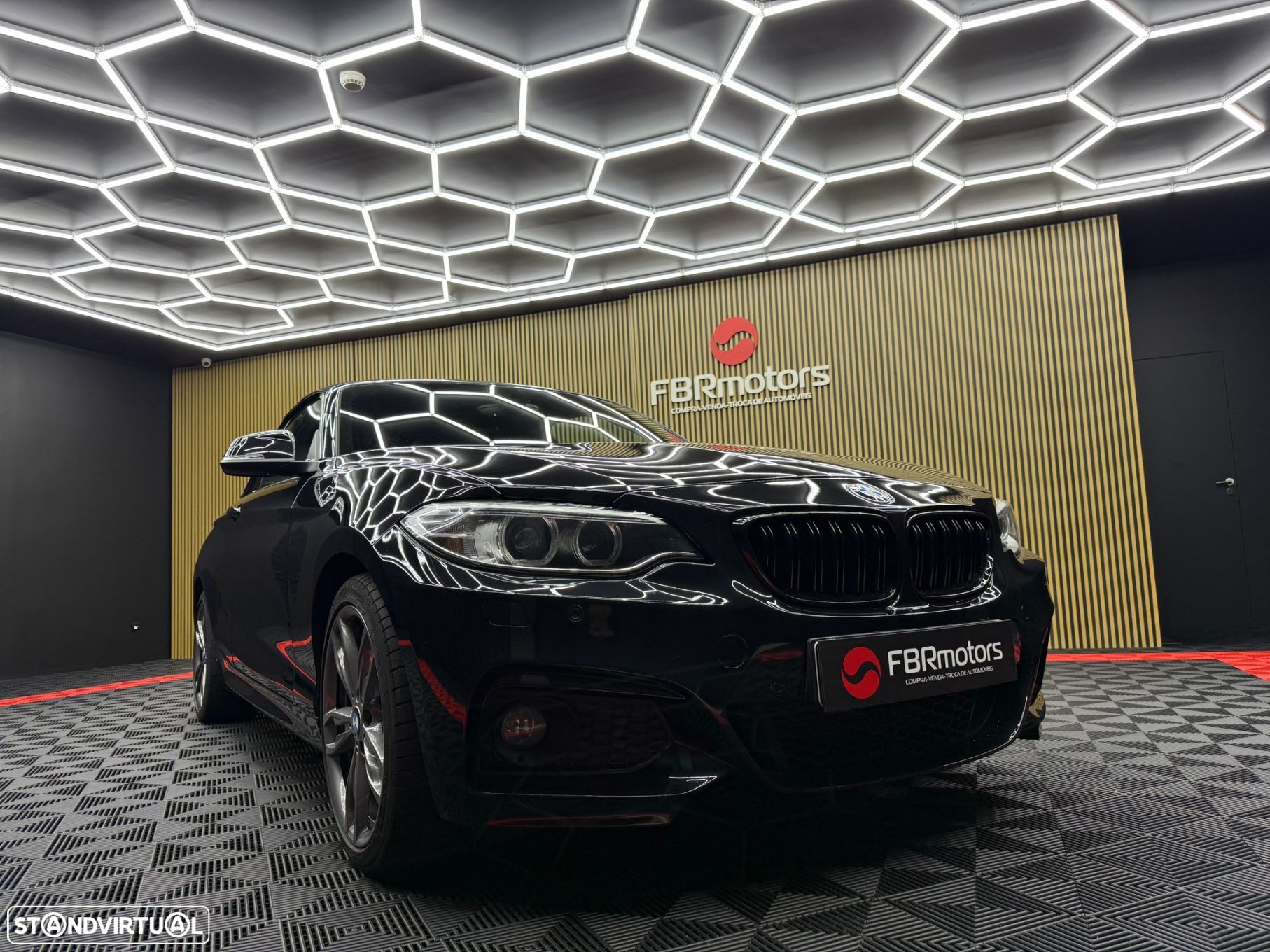 BMW 220 d Cabrio Pack M Auto - 1