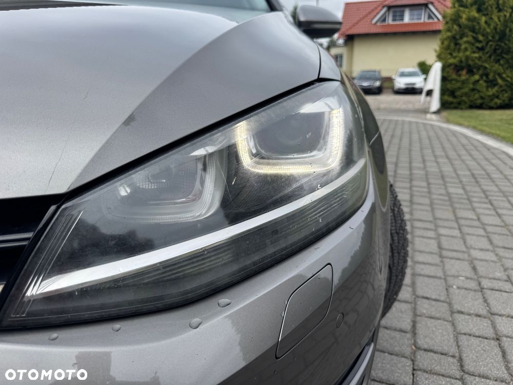 Volkswagen Golf 1.4 TSI BMT Comfortline - 17