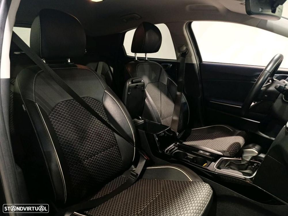 Kia XCeed 1.6 GDi PHEV Drive - 15