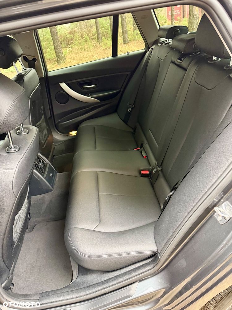 BMW Seria 3 316d - 9