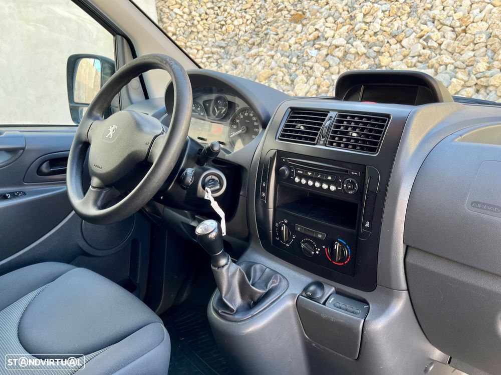 Peugeot Expert - 26