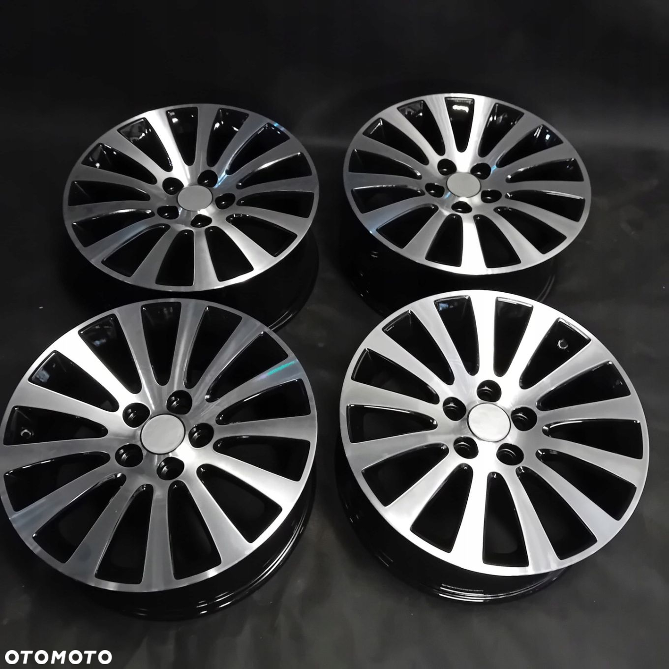OPEL INSIGNIA 8JX18 ET42 5X120 - 3