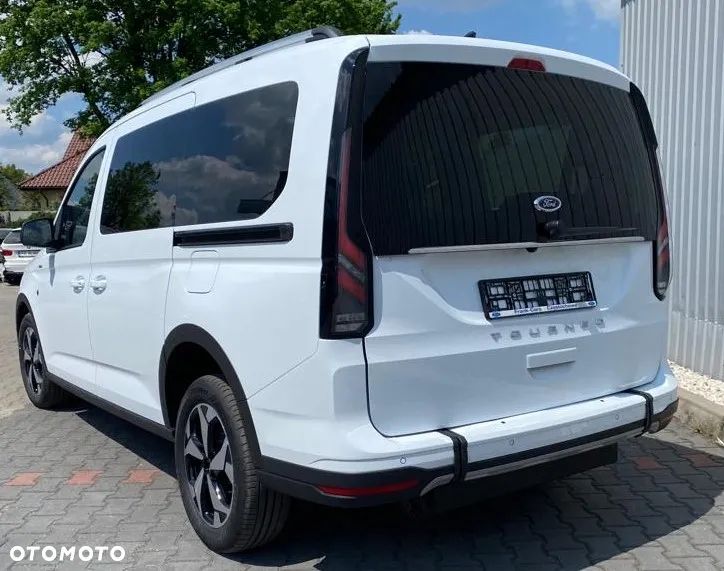 Ford Tourneo Connect Grand - 1