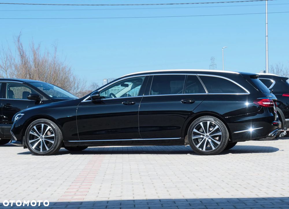 Mercedes-Benz Klasa E 300 de 9G-TRONIC Exclusive - 6