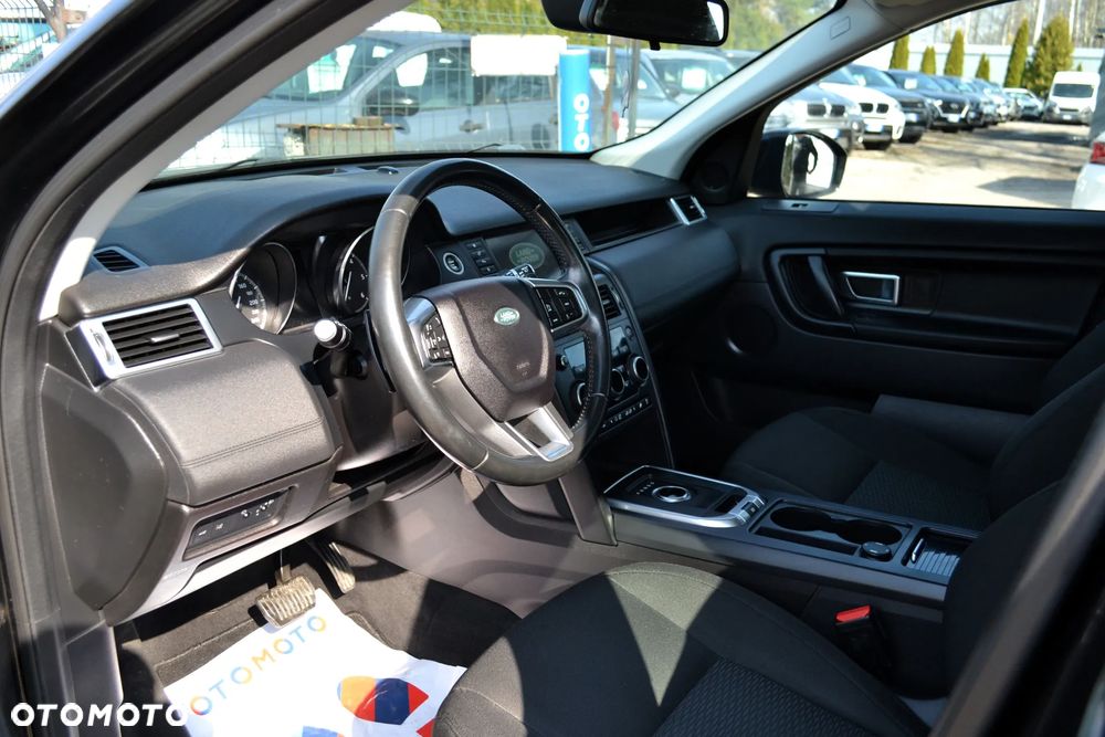 Land Rover Discovery Sport D150 - 8