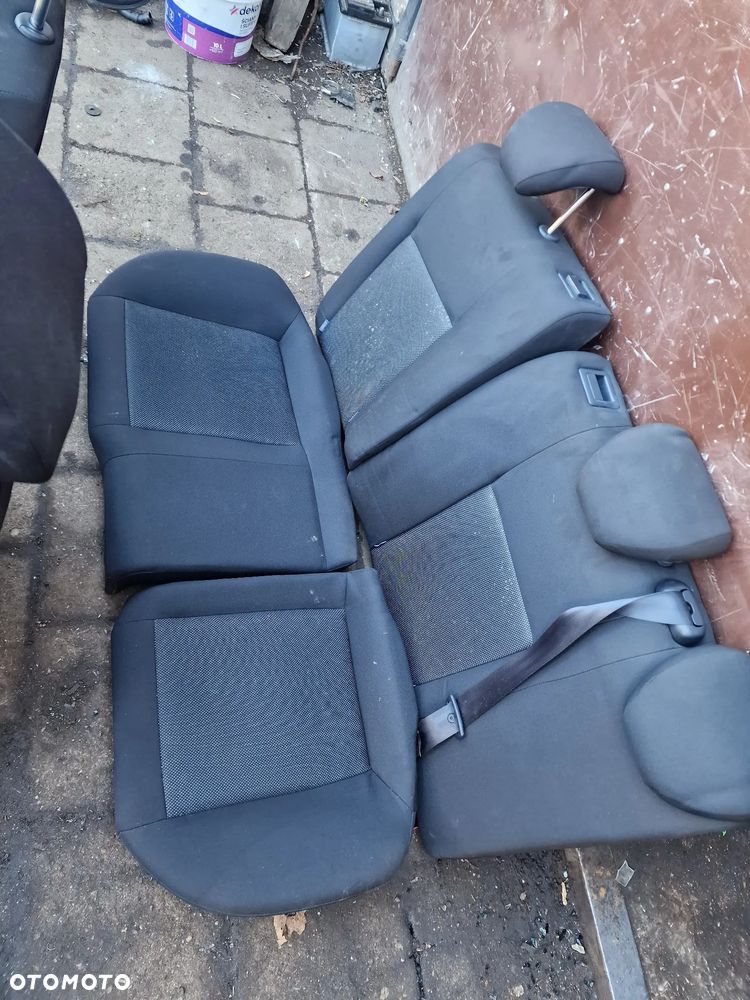 Komplet  foteli  seat  Ibiza  IV 6j  3d sport - 5