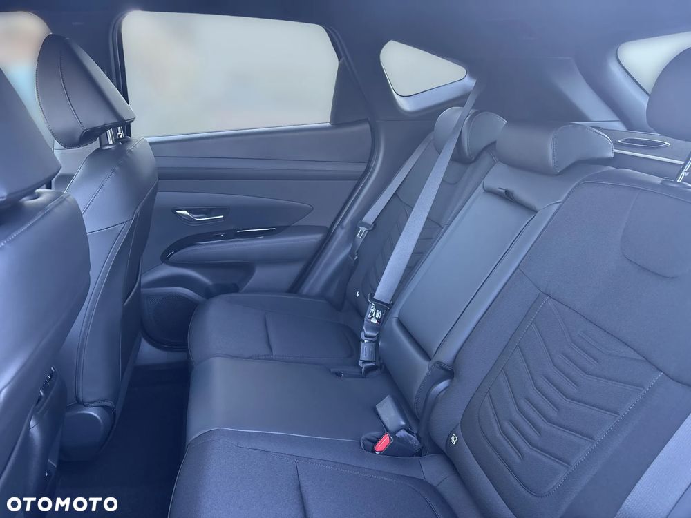 Hyundai Tucson 1.6 T-GDi Smart 2WD - 16