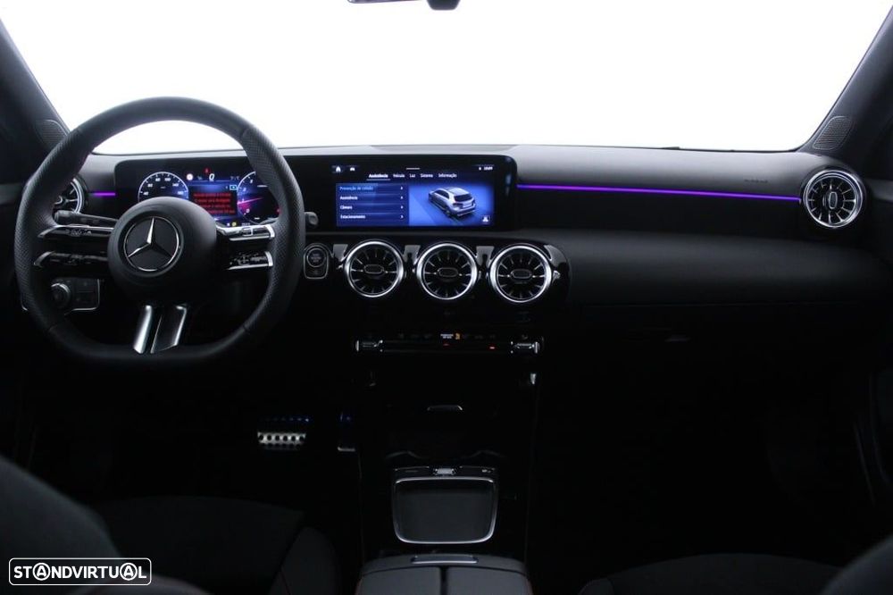 Mercedes-Benz A 200 AMG Line Aut. - 17