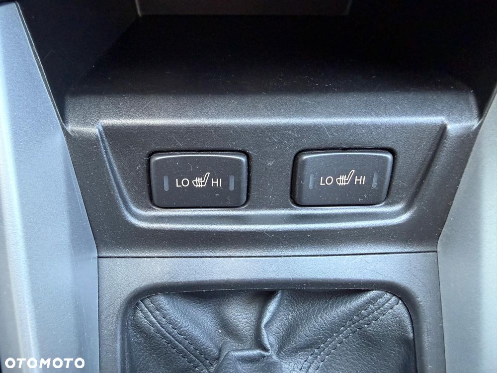 Suzuki Vitara 1.6 Comfort 2WD - 24