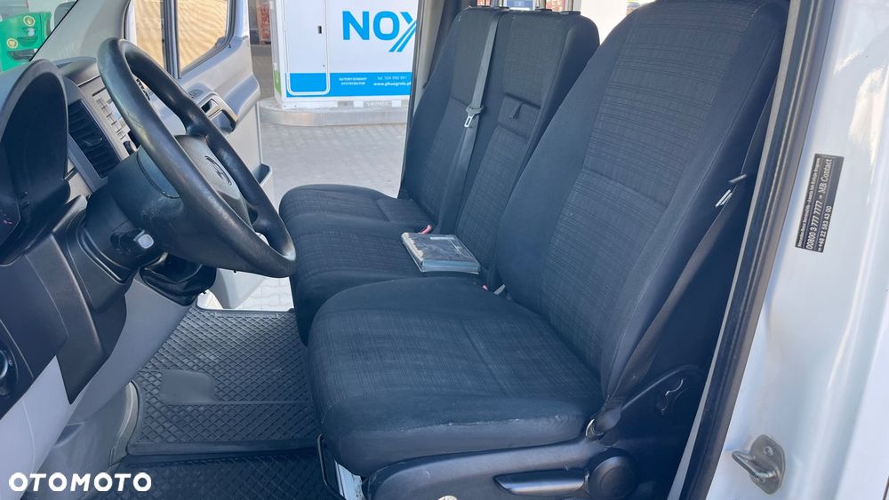 Mercedes-Benz Sprinter - 11